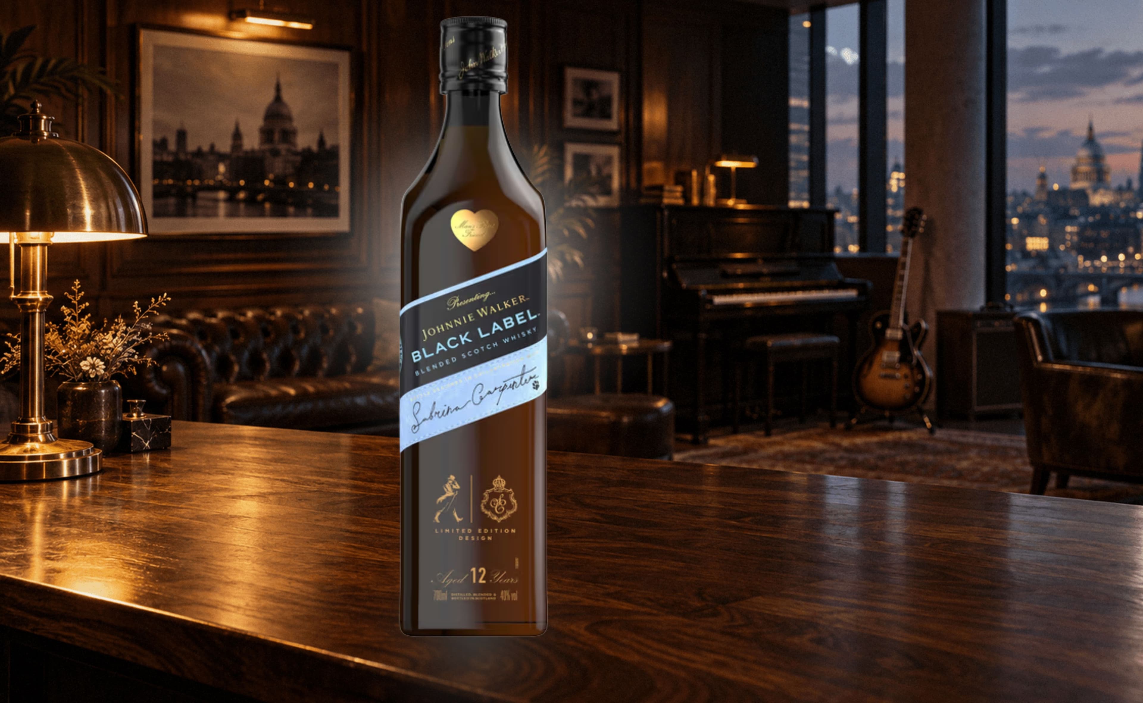 Johnnie Walker Black Label 12 Years Old Debuta Edición Limitada de Sabrina Carpenter